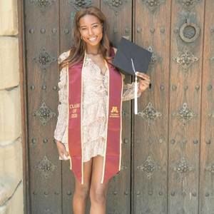 Meet your Posher, Mykala